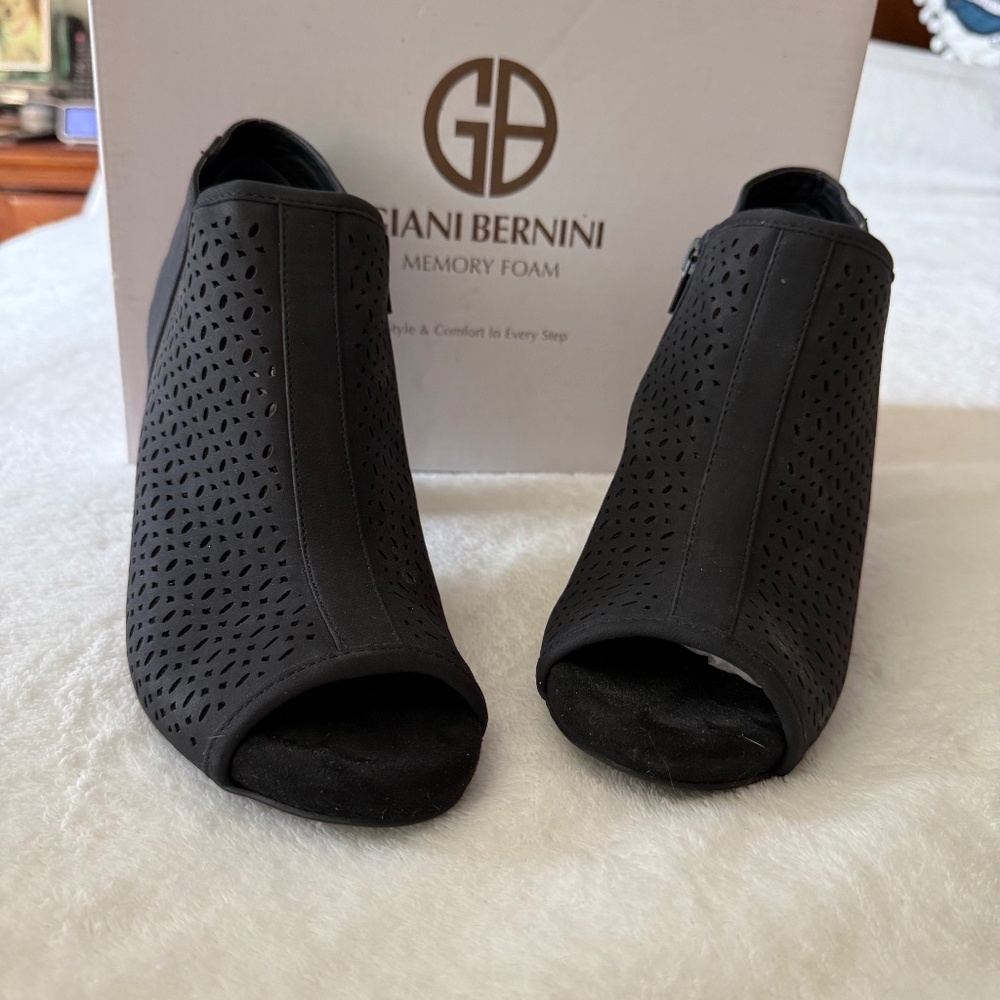 Black Open Toe Bootie Sandal by Giani Bernini